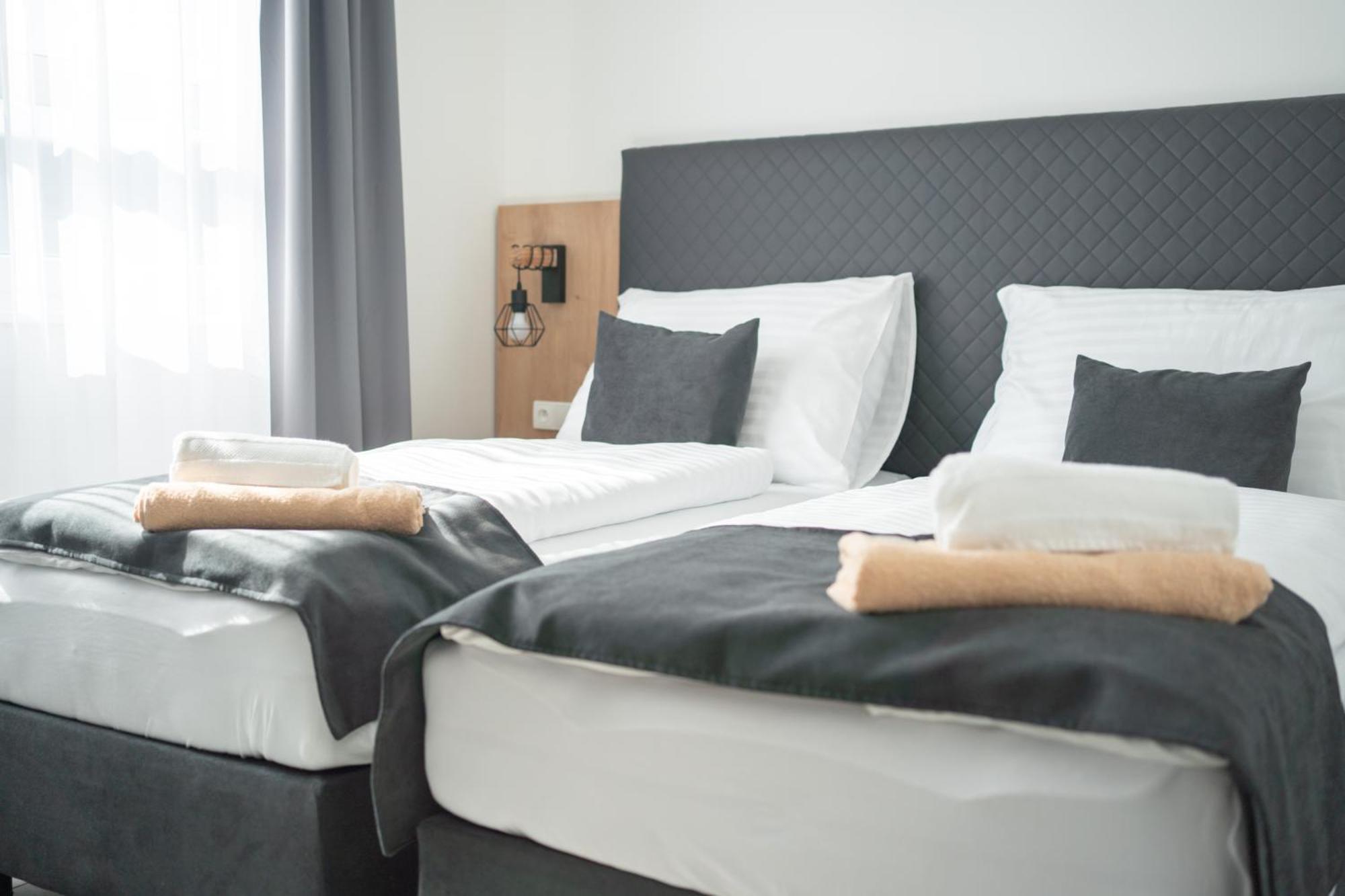 Hotel Parkview 伦布尔克 外观 照片